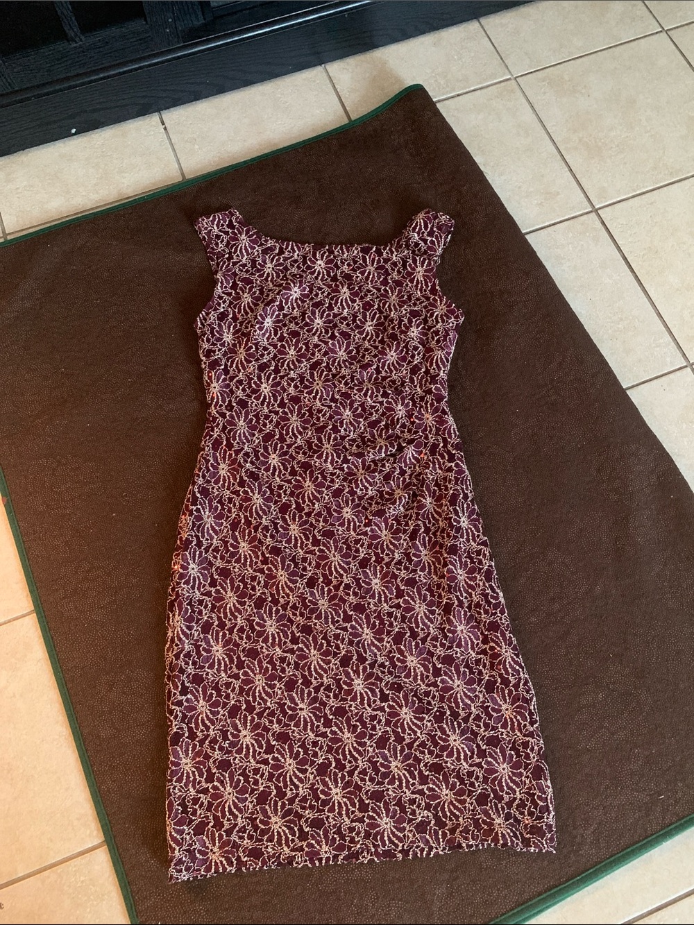Sleeveless Burgundy Lace Sheath Dress
